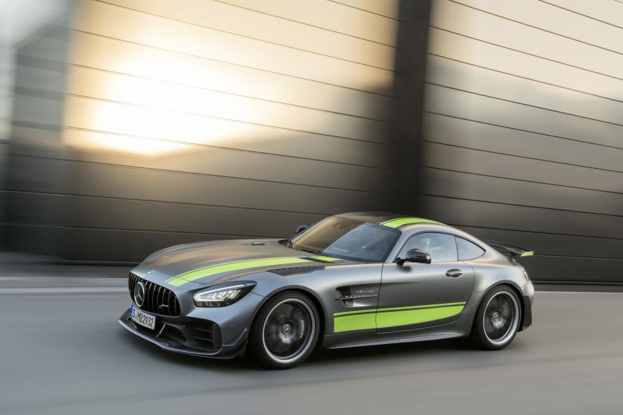  Mercedes-AMG GT R PRO (C190) 2019 года  (WW) (фото 4 из 50)